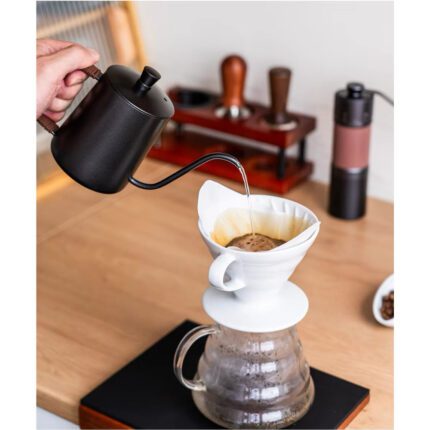 مجموعة V60 ( قمع سيراميك + سيرفر + باكت فلاتر + غلاية )
